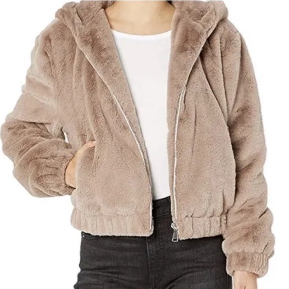 Bagatelle NYC faux fur cropped hooded jacket, taupe, size XS - Picture 1 of 9